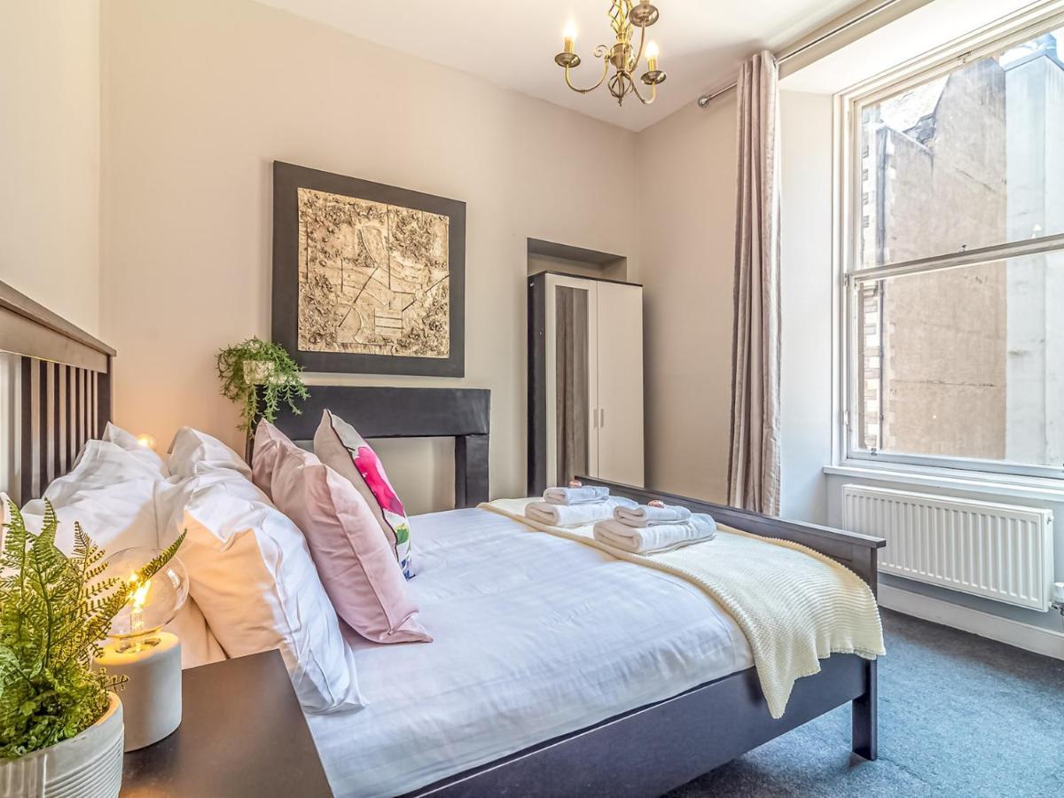 Pass The Keys Spacious And Homely Flat On The Royal Mile Εδιμβούργο Εξωτερικό φωτογραφία